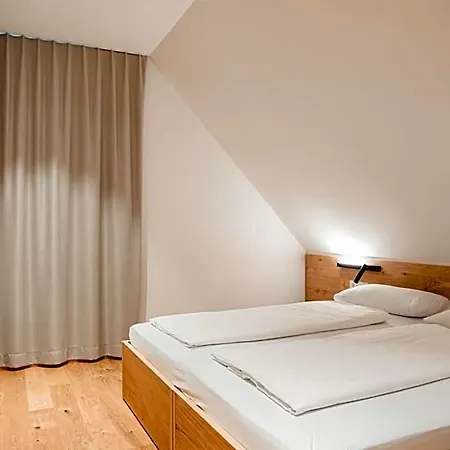 Munde Hotel Hasloch (Bavaria)